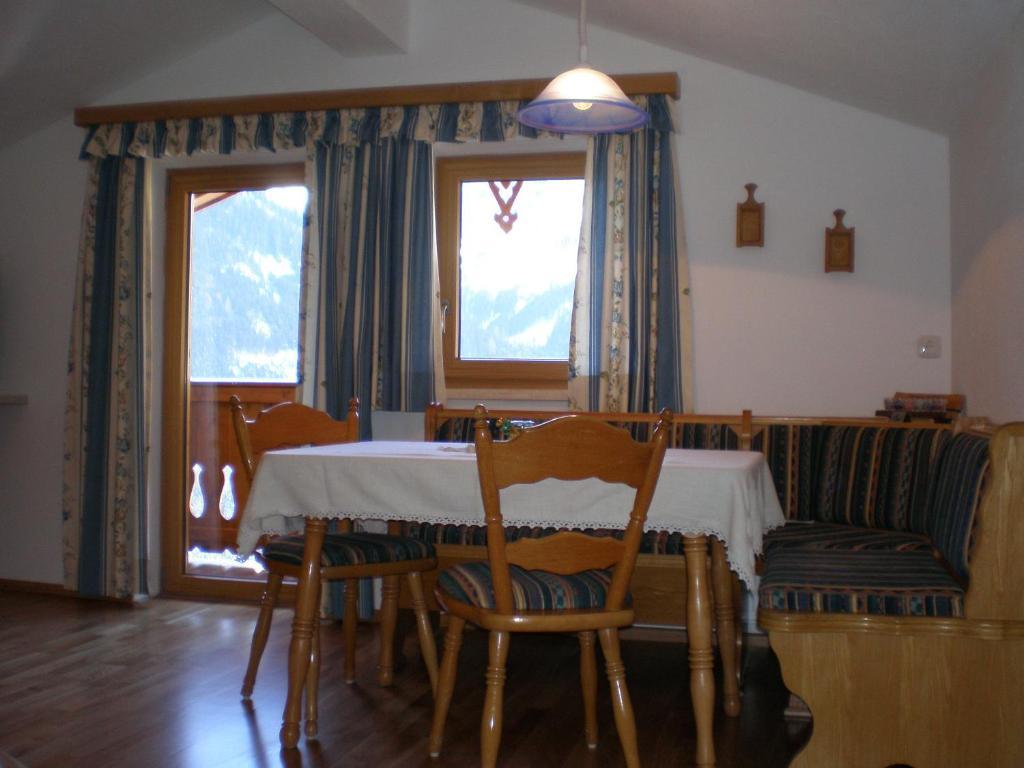 Stallerhof Huttschlag Room photo